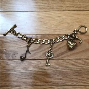 Juicy Couture Charm Bracelet 💛 🔑